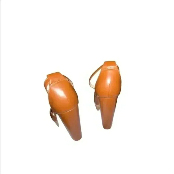 Nicole Miller Leather Platform Block Heel - Picture 12 of 15